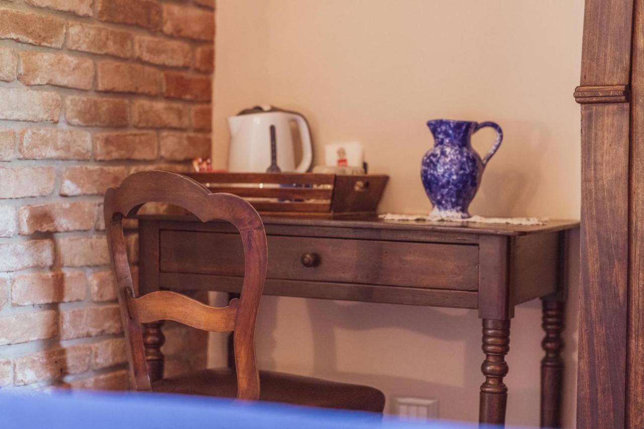 ברברסקו Agriturismo Tre Stelle מראה חיצוני תמונה