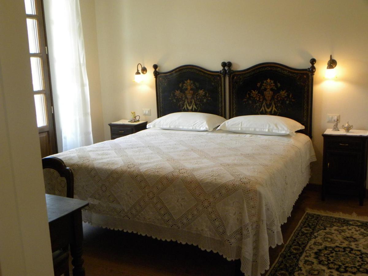 ברברסקו Agriturismo Tre Stelle מראה חיצוני תמונה