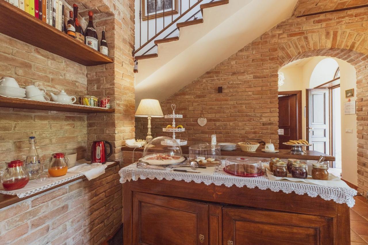 ברברסקו Agriturismo Tre Stelle מראה חיצוני תמונה
